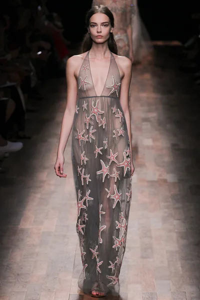 Look 74